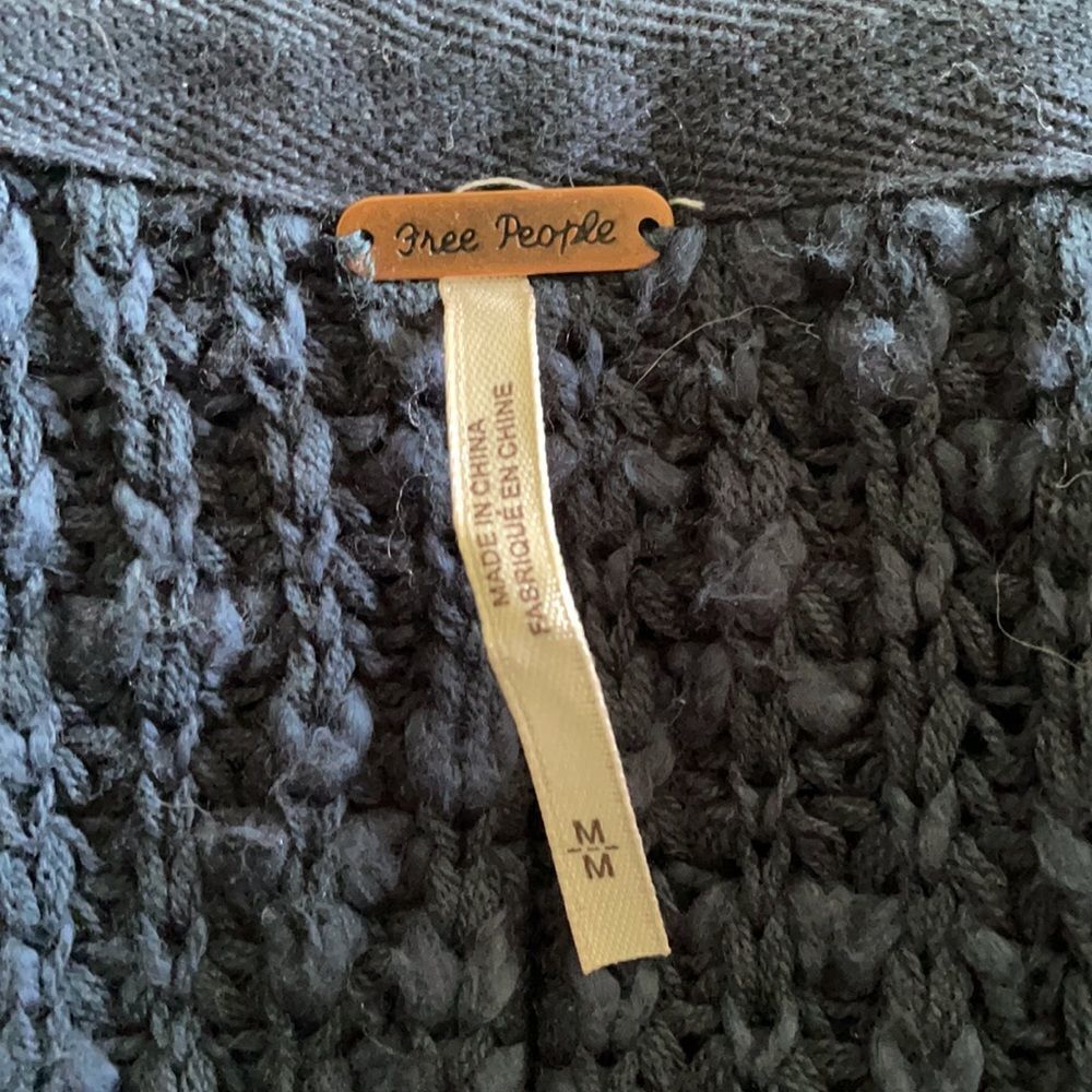 FREE PEOPLE Cardigan  - Picture 5 of 6